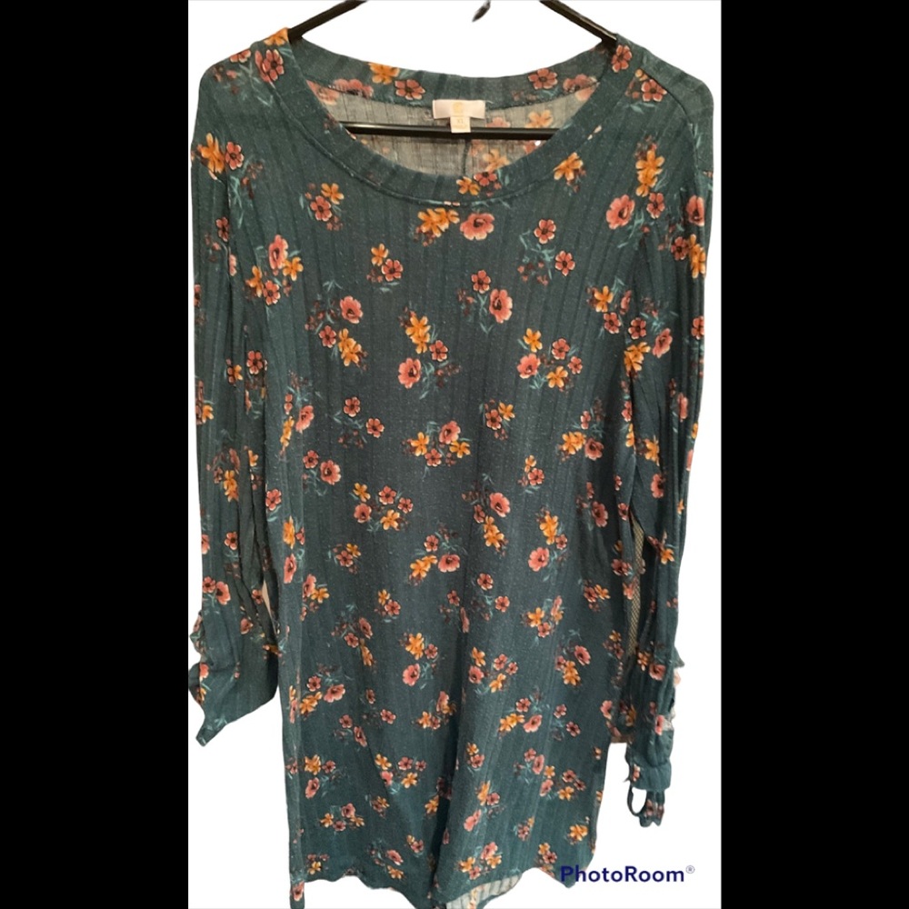 Charming Charlie Teal floral long sleeve dress